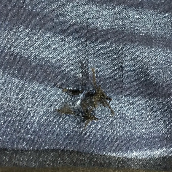 Upcylced Shorts - Picture 4 of 4